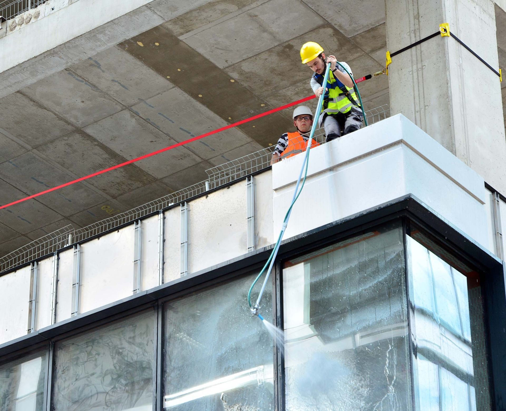 Construction cleanup services